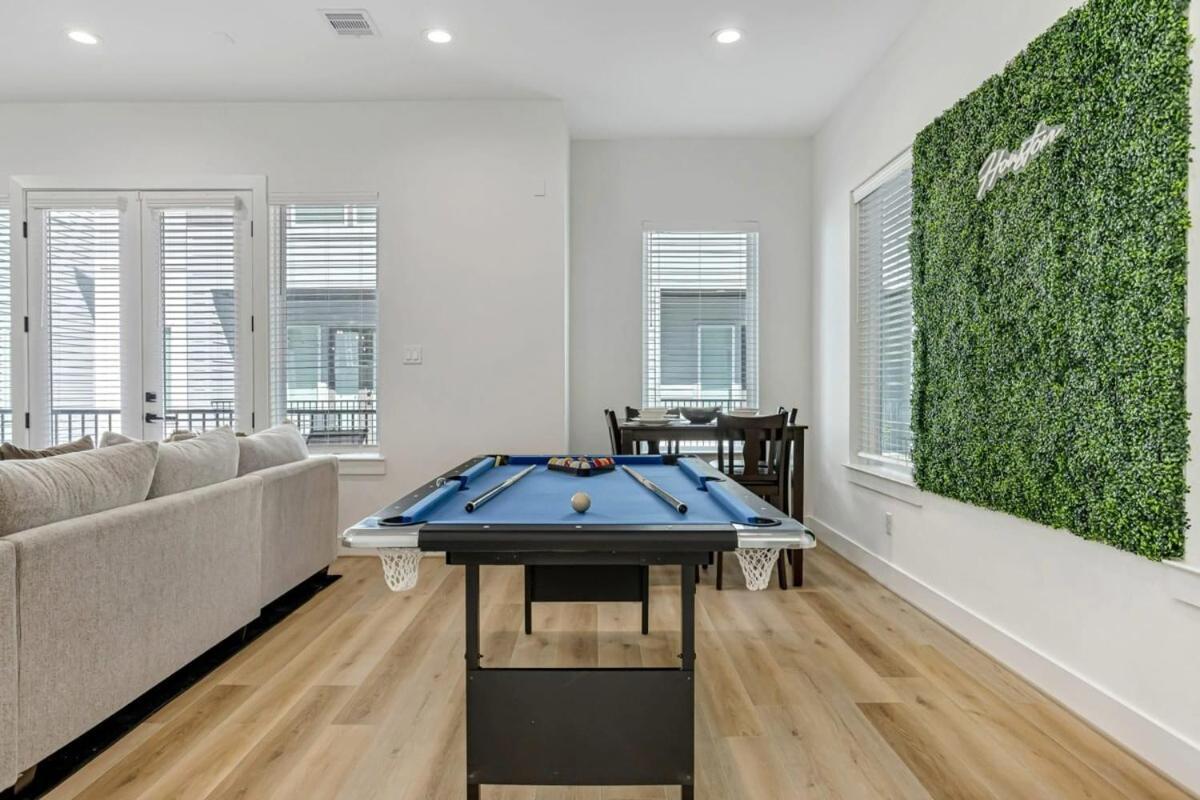 Villa Modern 3Bd Retreat I Near Hotspots I Sleeps 12 Houston Exterior foto